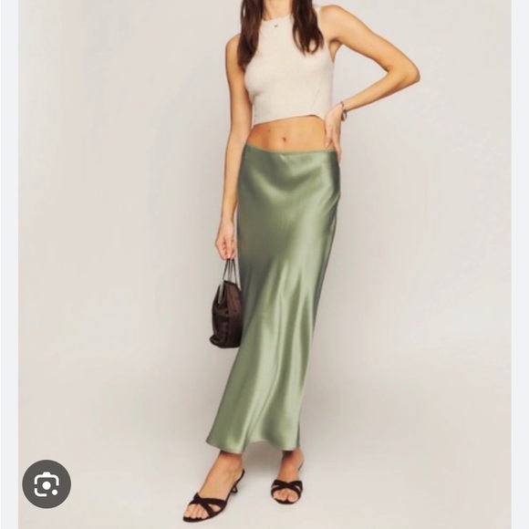 Reformation Layla Green Silk Maxi Skirt - Picture 2 of 5